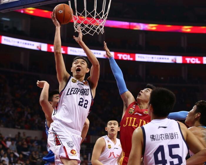 则是年轻球 则是年轻球