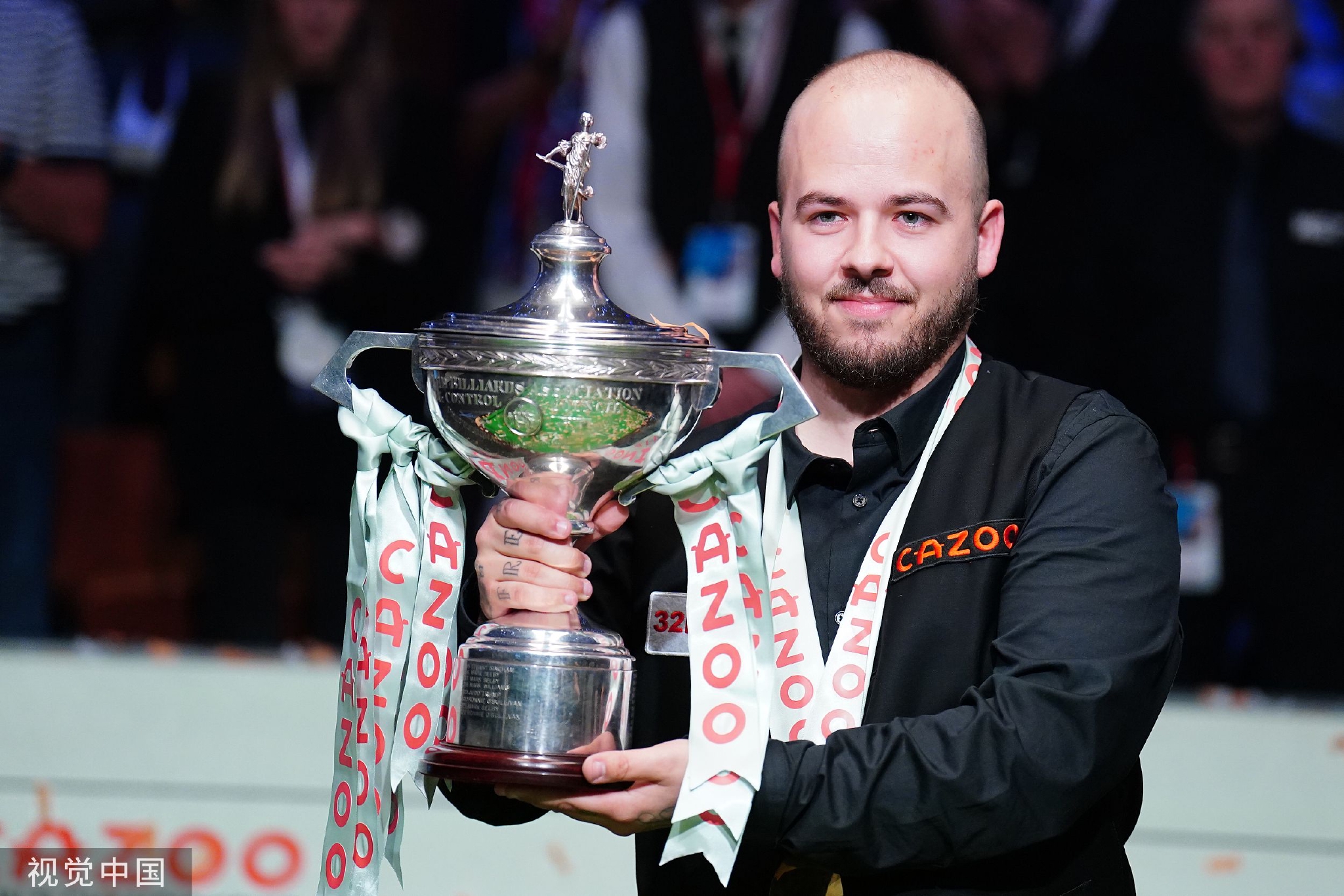 在国内比赛 在国内比赛